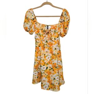 Divided by H&M Floral Mini Dress Cut-out Front Sz Small 16" PTP 32" Length